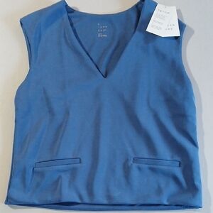A New Day Women's V-Neck Blue Sleeveless Top/Vest, Size S